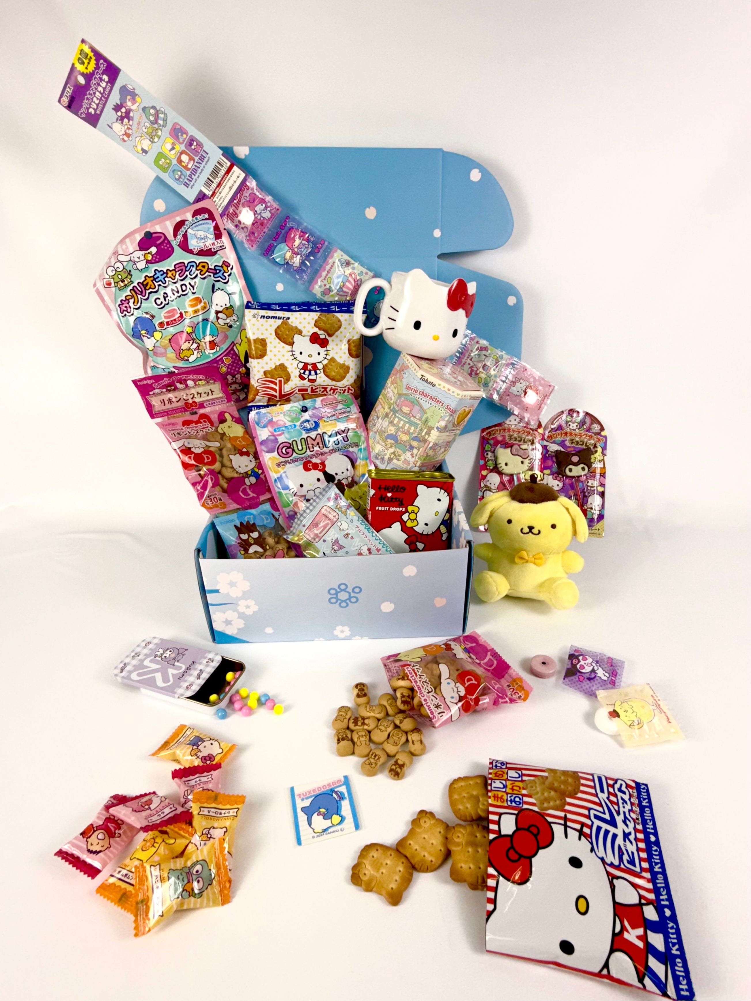 Sanrio Charater Snack Gift Box w/Hello Kitty Cup